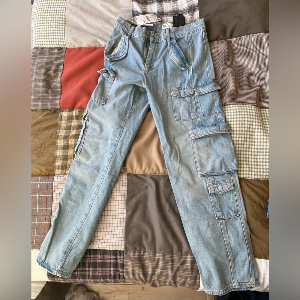 Zara Astrid cargo pants
